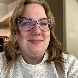 Meet your Posher, Melissa